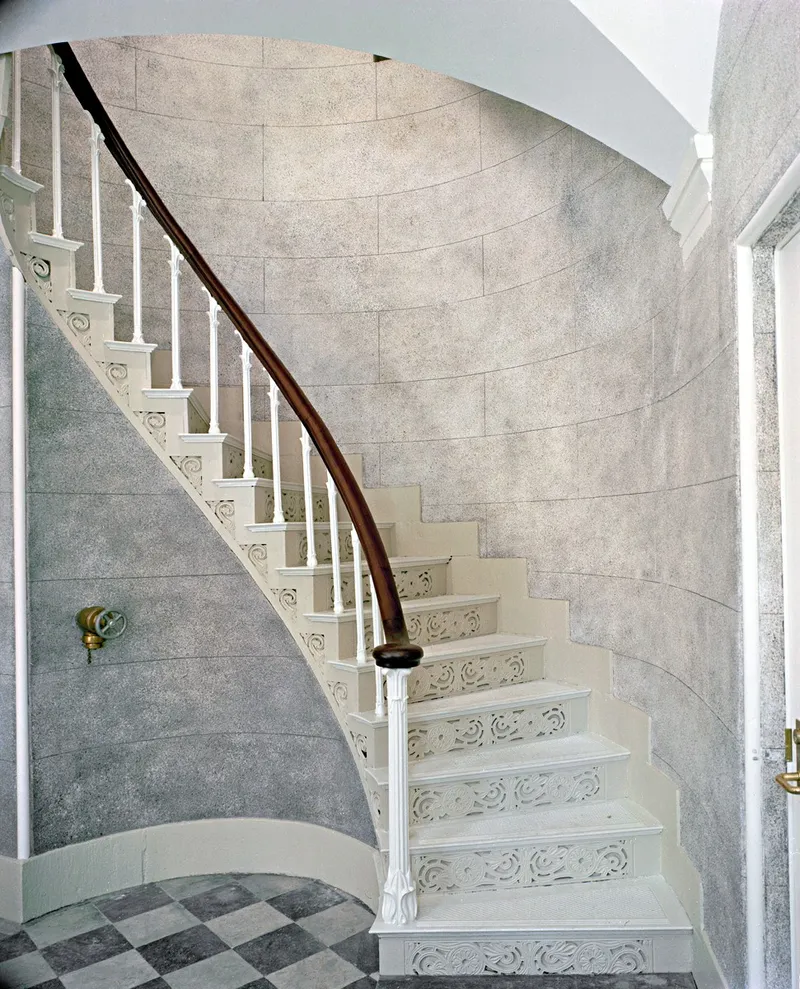 Bulfinch Square #1 — a photograph by Willard Traub.